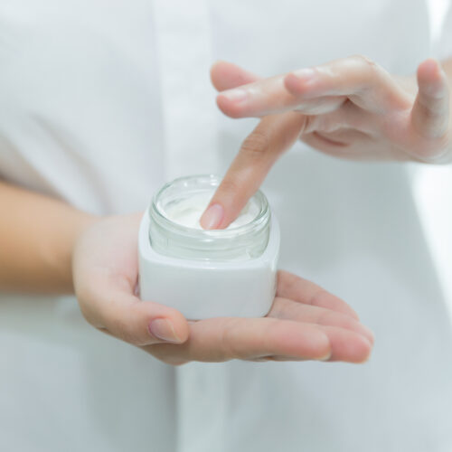 Solution for acne and sensitive skin